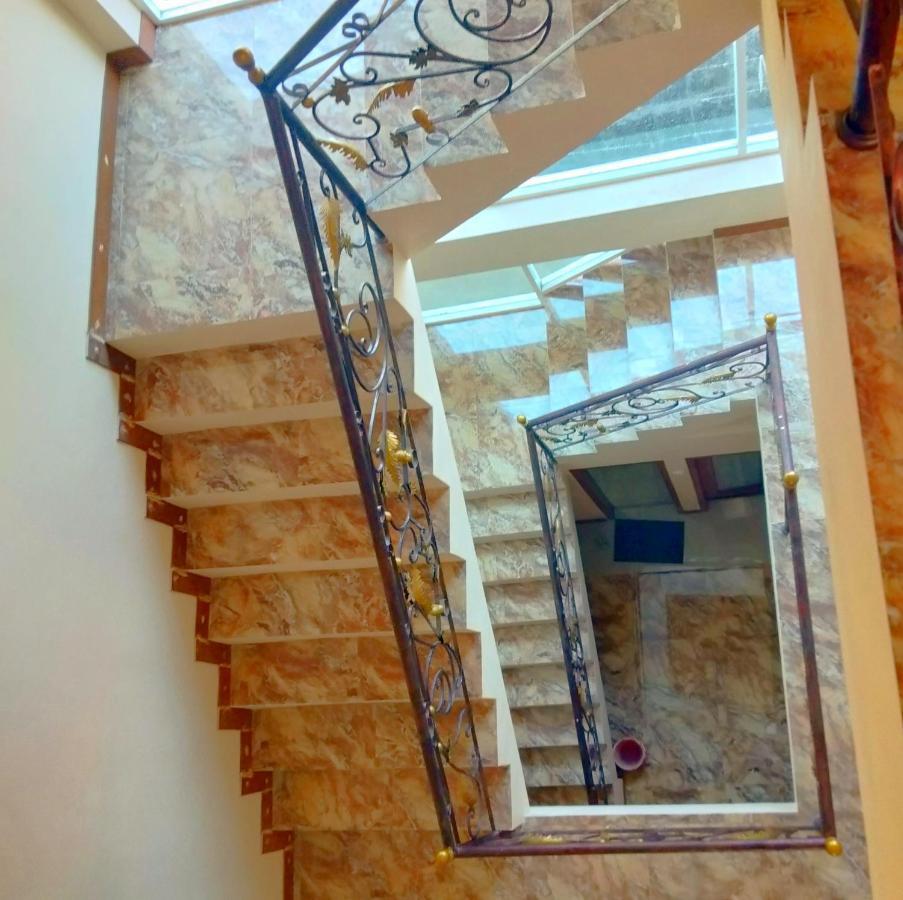Bluefire Homestay Syariah Баньювангі Екстер'єр фото