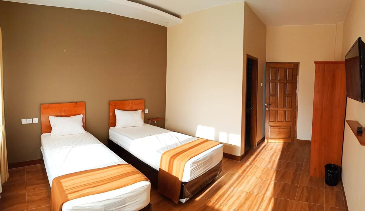 Bluefire Homestay Syariah Баньювангі Екстер'єр фото